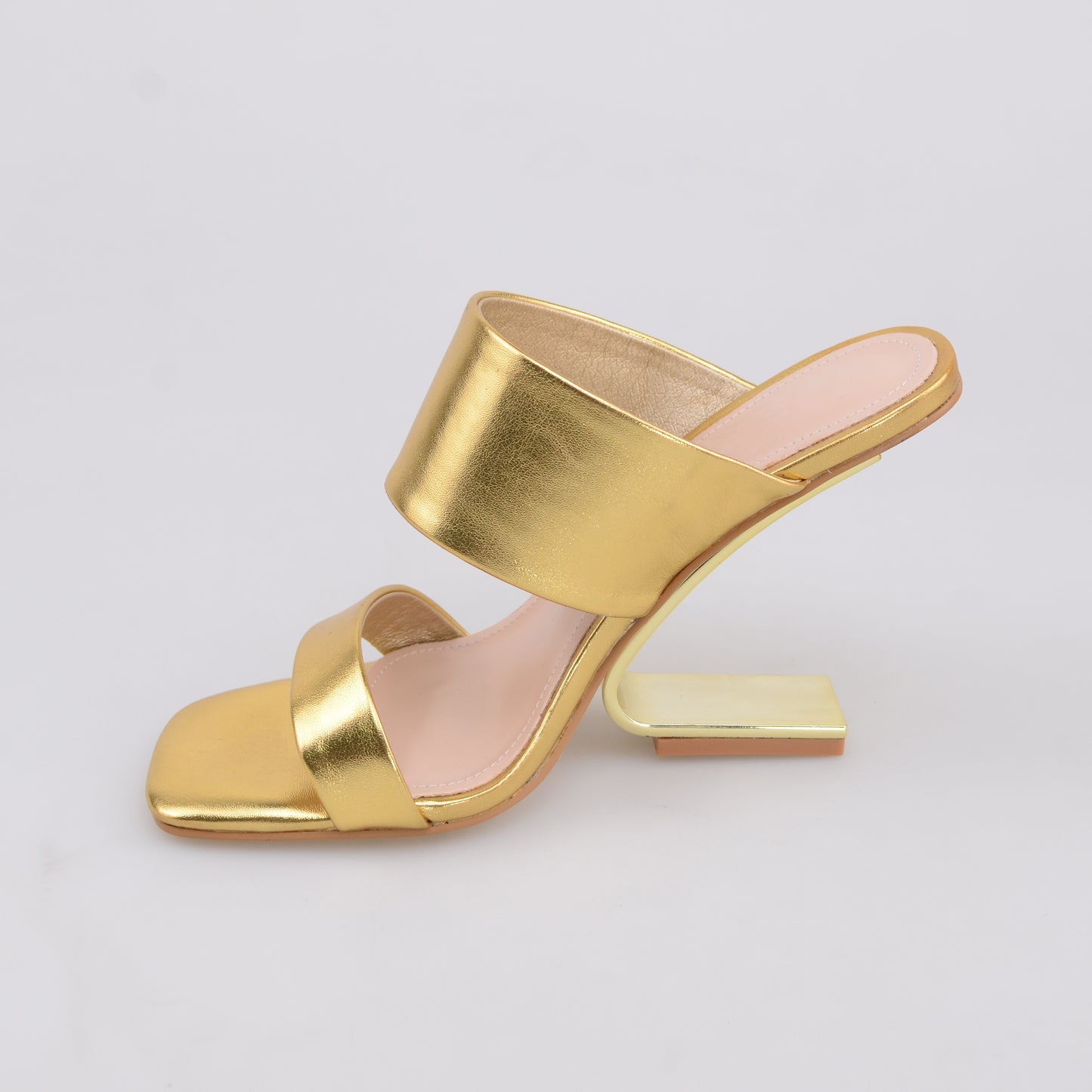 Trendy Sandals with Metal Blending Heels