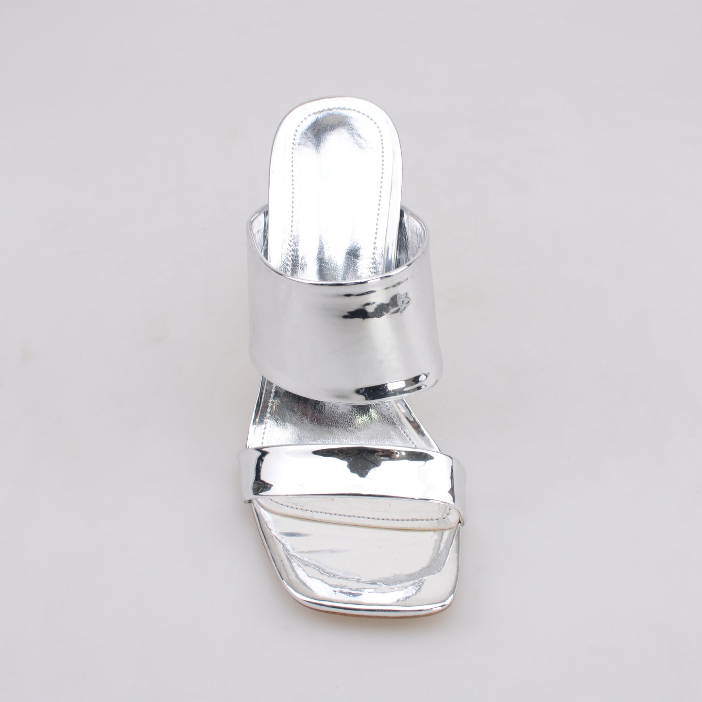 Trendy Sandals with Metal Blending Heels